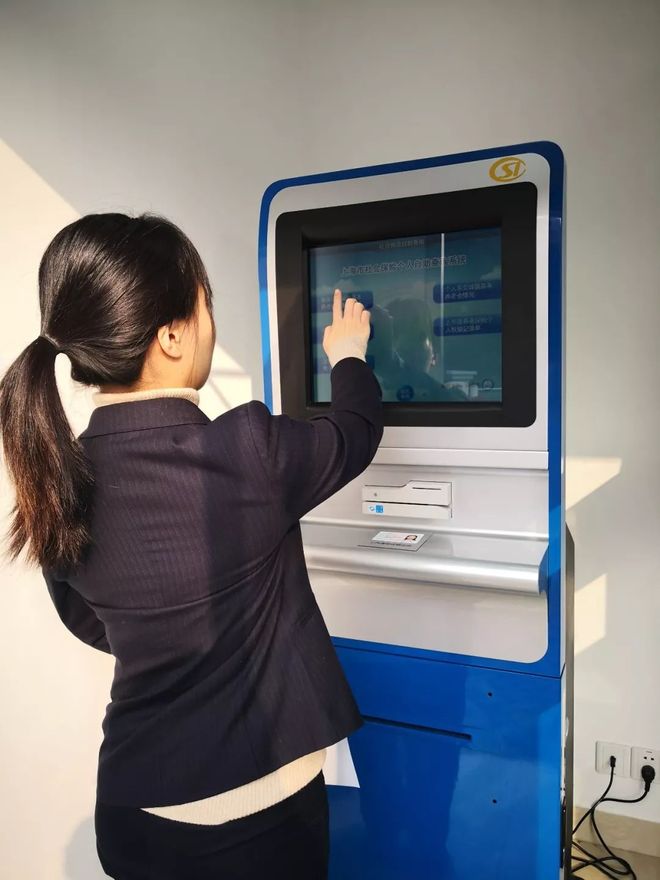 无锡24小时套医保卡回收(24小时套医保卡回收什么意思)